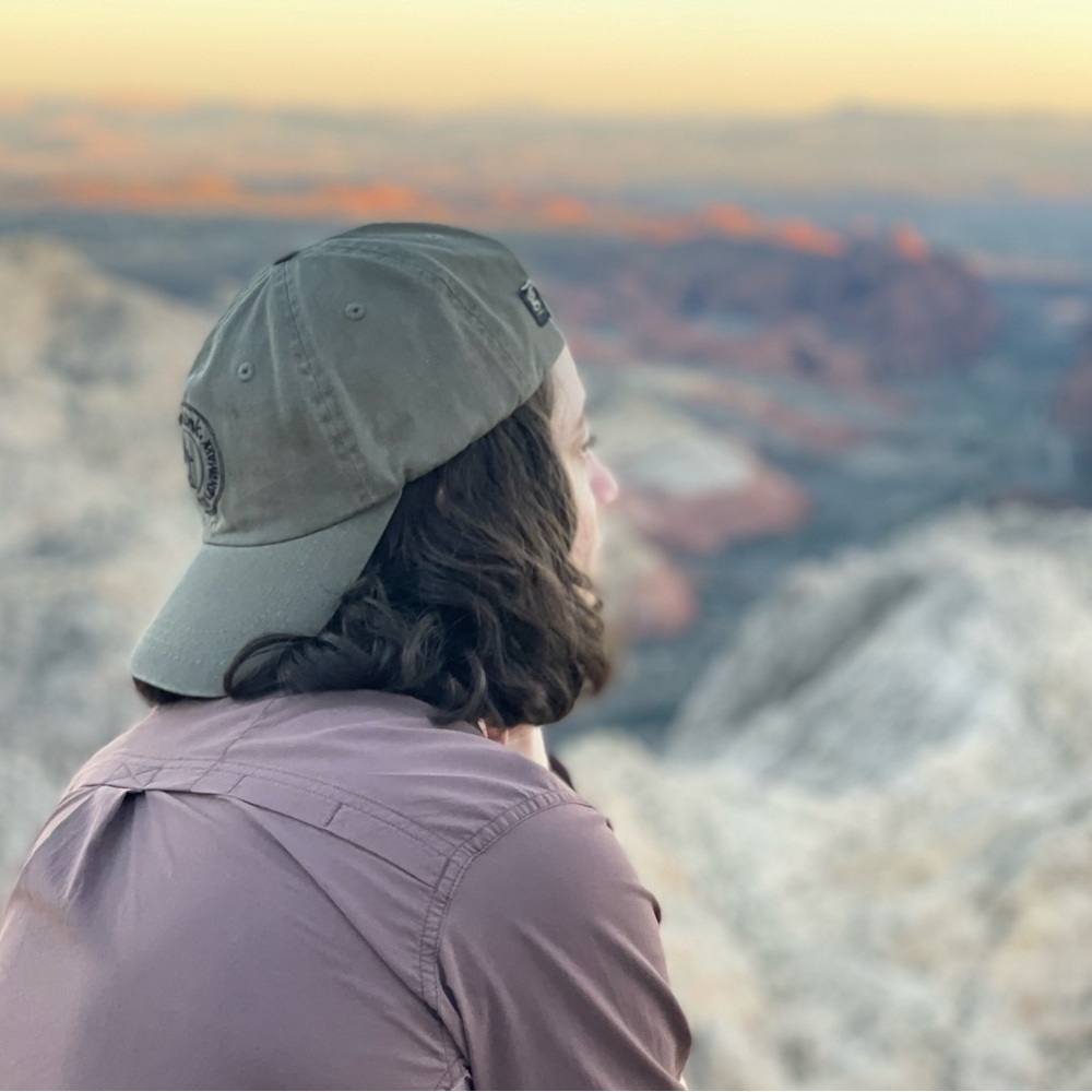 Meet your Posher, Victoria